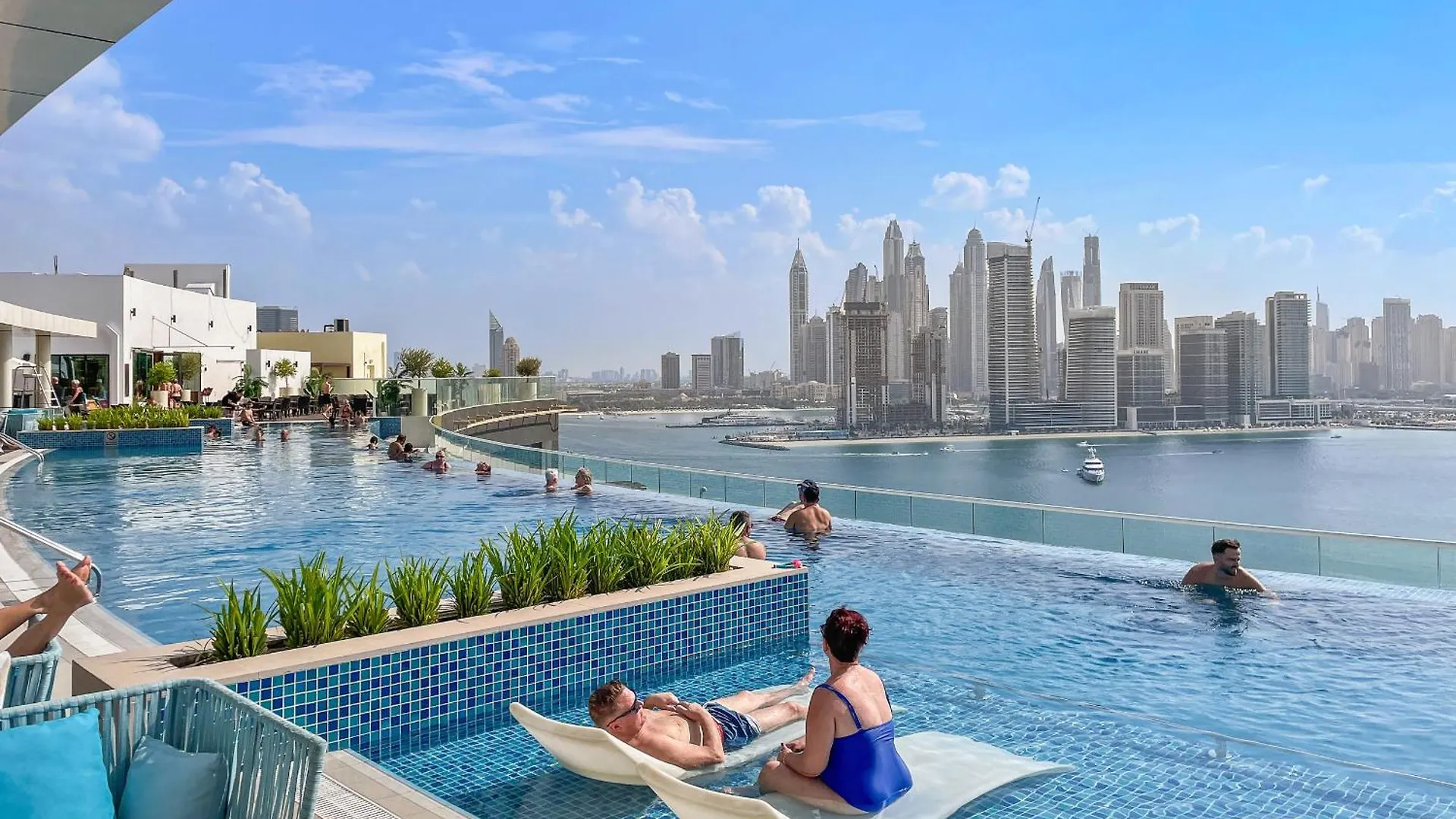Vayk - Contemporary 1Bd On The Palm Jumeirah Dubai 0*,