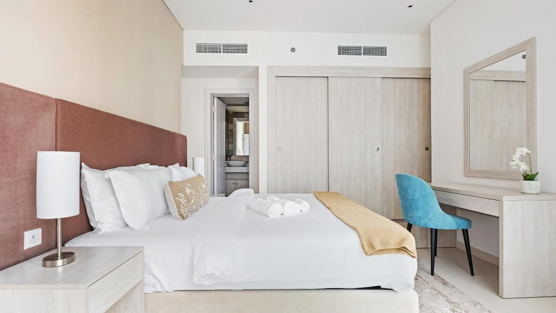 Apartment Vayk - Contemporary 1Bd On The Palm Jumeirah Dubai United Arab Emirates